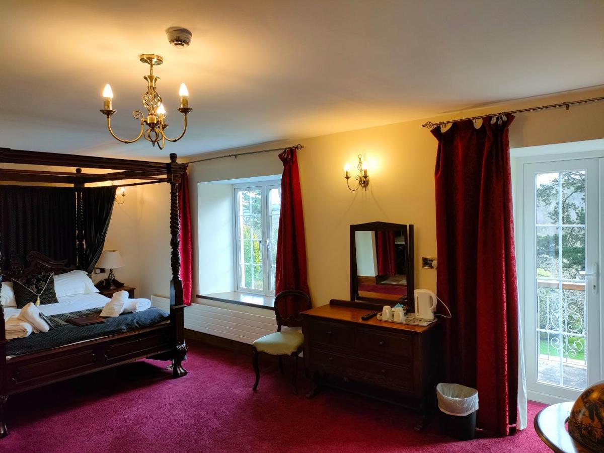 Great Trethew Manor Hotel & Self Catering Lodges Liskeard Ngoại thất bức ảnh