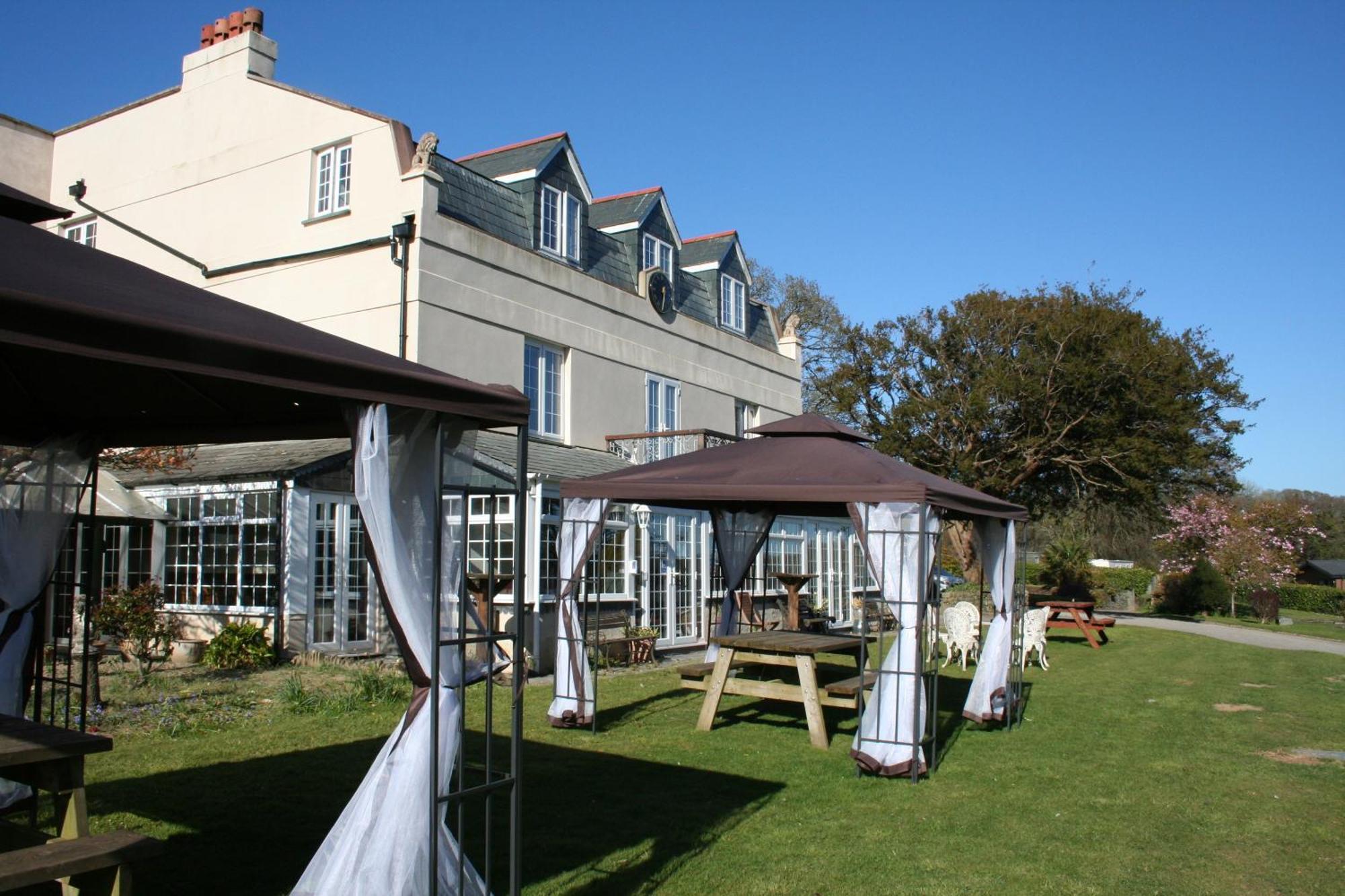 Great Trethew Manor Hotel & Self Catering Lodges Liskeard Ngoại thất bức ảnh